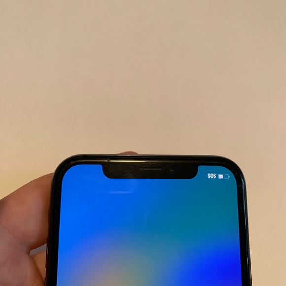 Apple iPhone X - 256GB - Space Gray (Unlocked) A1865 (CDMA + GSM) - Picture 8 of 11